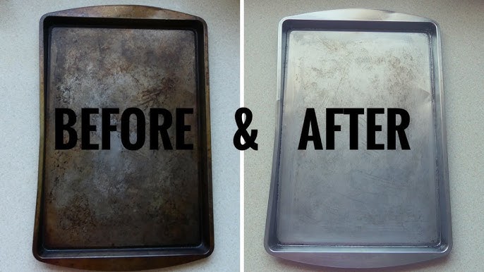 How to Clean Oven Trays (A Handy Guide!)