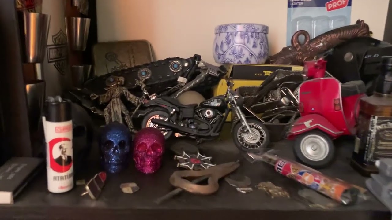 In a memorial of : Blue's Room  (The ways - otagh e abi ) 💙🪽