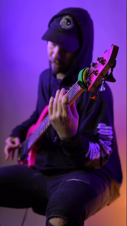 Seiran - The Void Main Riff Bass Cover on Dingwall NG2 #shorts