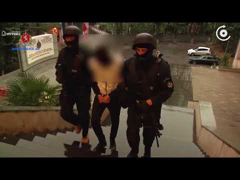 შსს ფონიჭალაში ჩატარებული სპეცოპერაციის ვიდეოს ავრცელებს   დაკავებულია ნარკორეალიზატორი