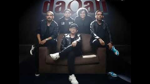 Dadali - Aku Tetap Setia (OfficialMusicVideo)