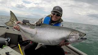 30 lb Salmon on the Niagara Bar
