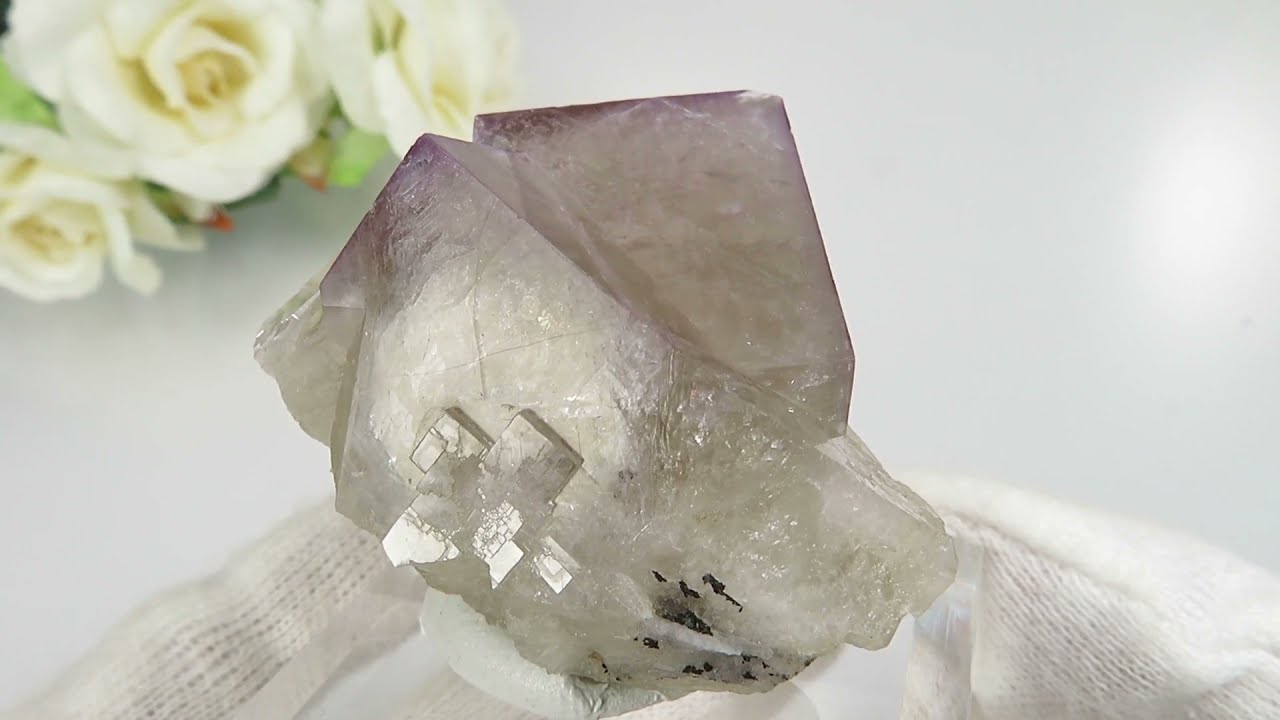 レディアナベラ Sherry Twins Pocket産 フローライトの結晶（原石）No