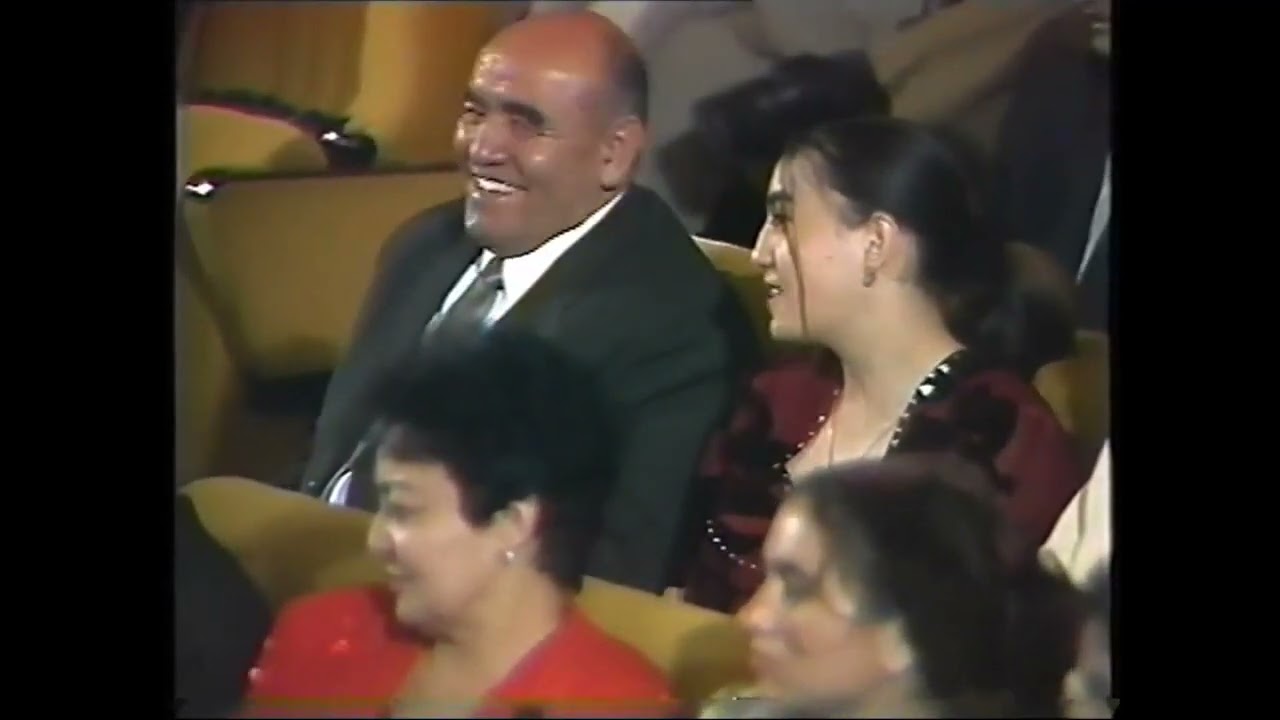 Mehmon Bakhti va  2Tor