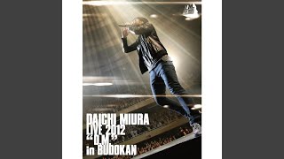 Elevator (LIVE 2012“D.M.”in BUDOKAN) - YouTube
