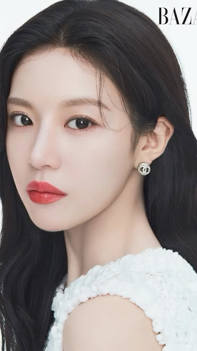 HARPER’S BAZAAR KOREA x GO YOUN JUNG #goyounjung_naksu Clip13