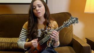 Sierra Hull – “Queen of Hearts / Royal Tea” | Fretboard Journal chords