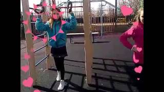 Танцуем танец с Викой под гуппу ОПЕН КИТС на песню "на радостях" Танцуем танец с Викой под гуппу ОПЕН КИТС на песню "на радостях"