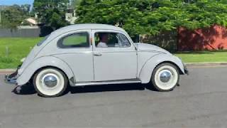 1959 Volkswagen Beetle - Driving