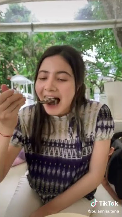 bulan sutena jangan lupa makan gais