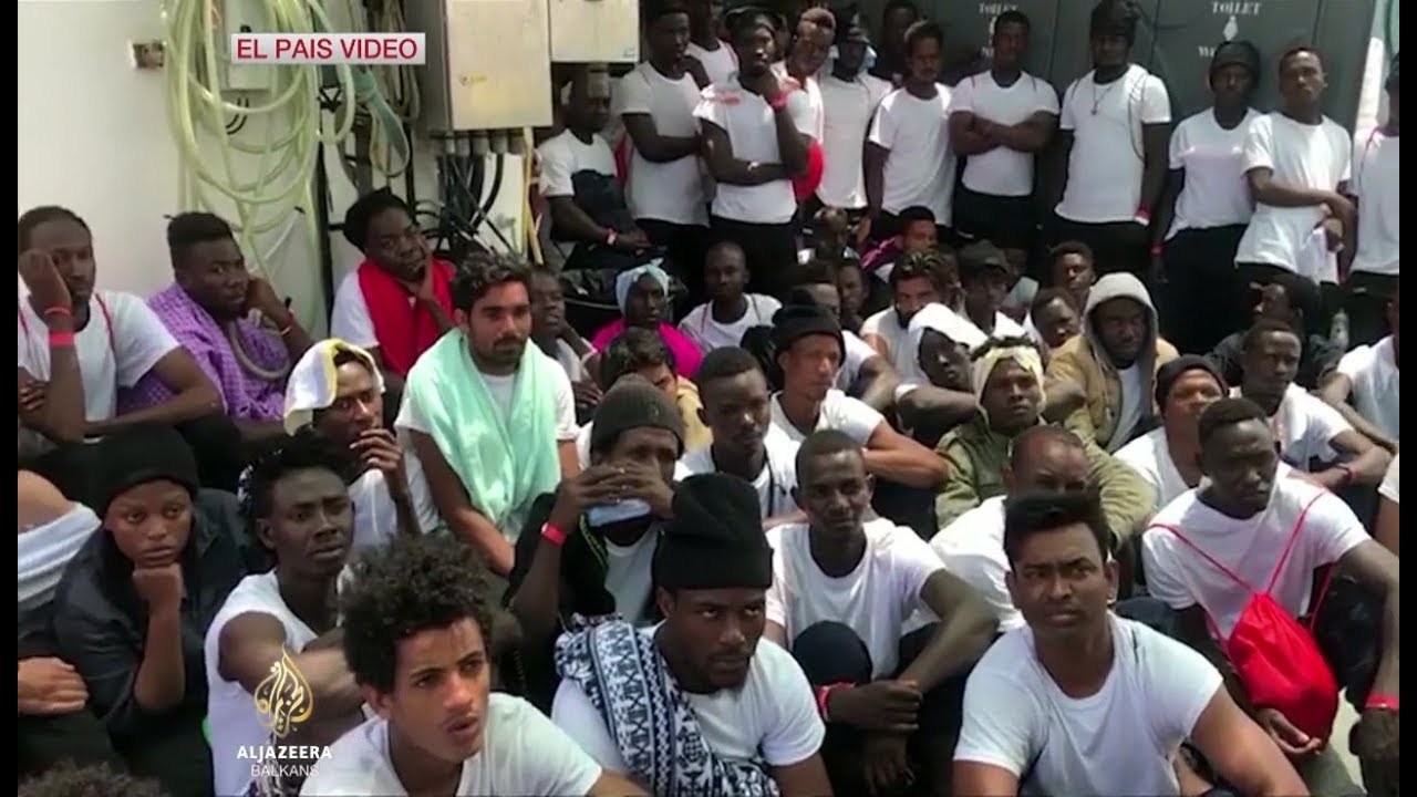 "أكواريوس" في طريقه إلى إسبانيا