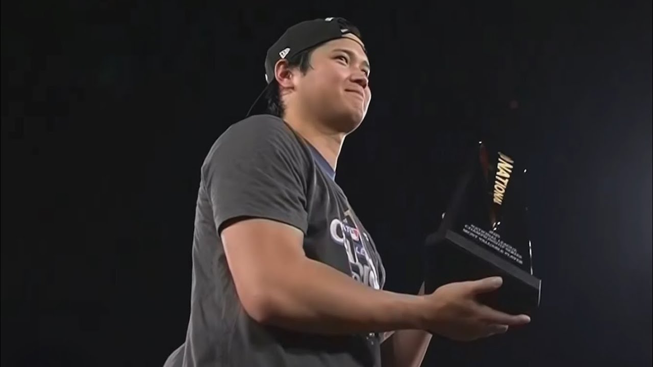 大谷翔平 ハイライトフォト ファーターズ 惜別会見 ③ Amazon.co.jp