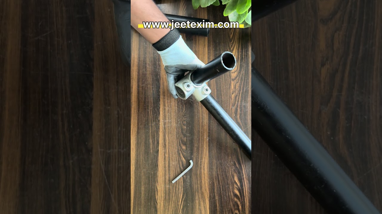 116 THREE WAY OPEN CONNER @jeetexim We are ManufacturerOf Handrail & Structural Fitting In India