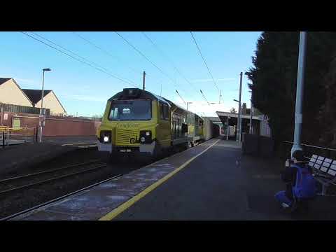 camera iphone 8 plus apk 70006 SCREAMS through Stowmarket on 4M20: 16/12/2017