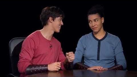 myShakespeare | Macbeth 5.4 Interview: Malcolm and Macduff