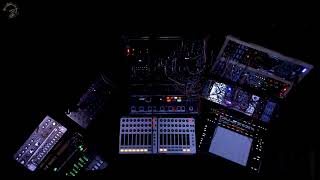 Live Hypnotic Techno - Human Generated Music - Synths - Eurorack Modular