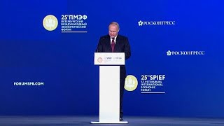 Putyin: a gazdasági válság az EU és Amerika hibás politikájának eredménye