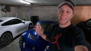 How to repair a Lotus Elise soft top screenshot 1