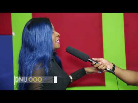 LADY JAY DEE : HUYU ASLAY MPAKA KWENYE GARI YANGU!!