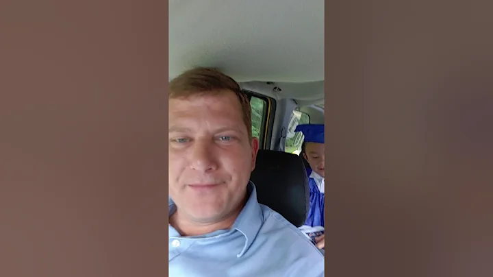 Brandon Creel's graduation  day with mom nanna&dad
