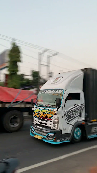TRUK CANTER BOX GANTENG FULL MODIF
