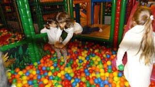 Top Havuzu Eğlencesi - Eğlenceli Çocuk - Ocean Ball Pit Pool Fun - Funny Kids S