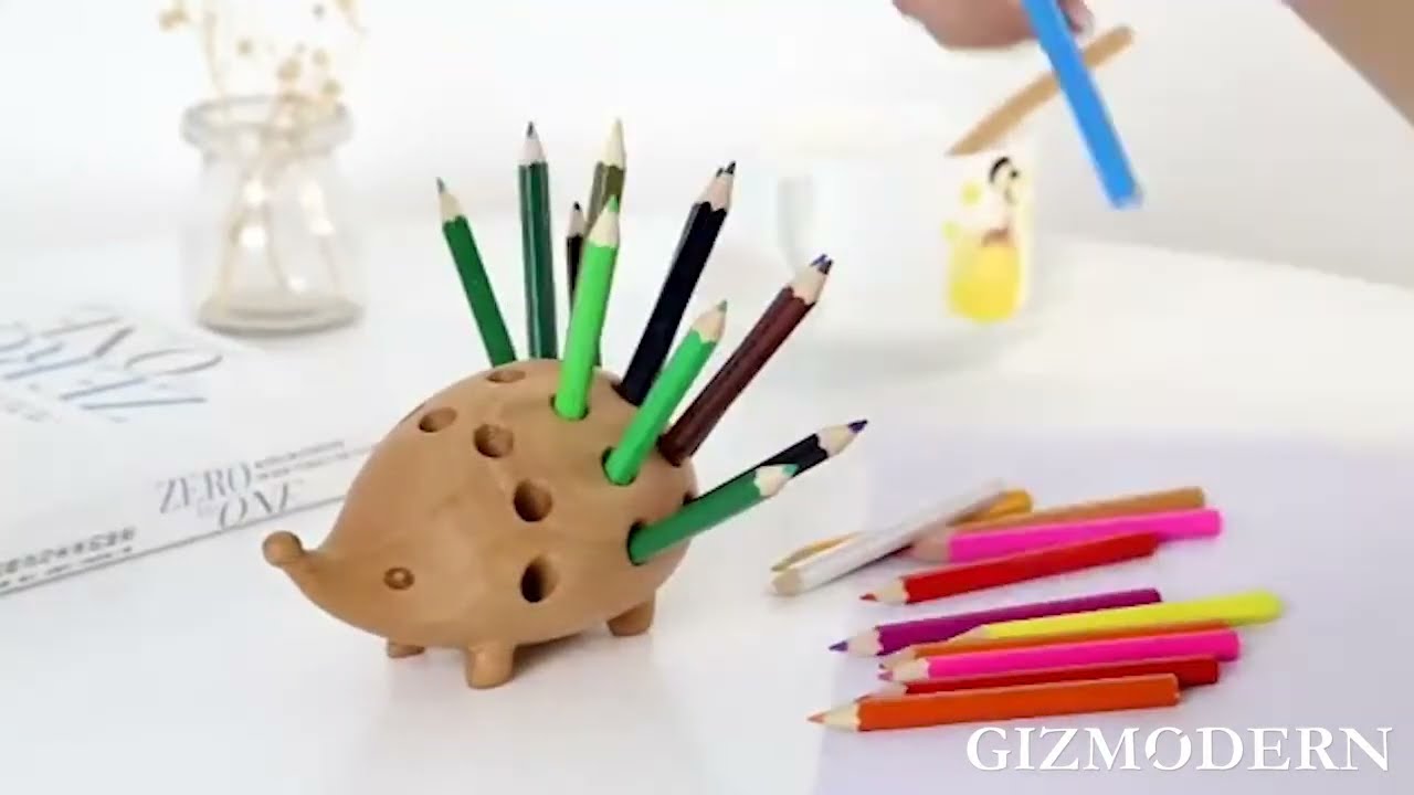 Wood Creative Small Hedgehog Pencil Holder, Good Gift for Your Family