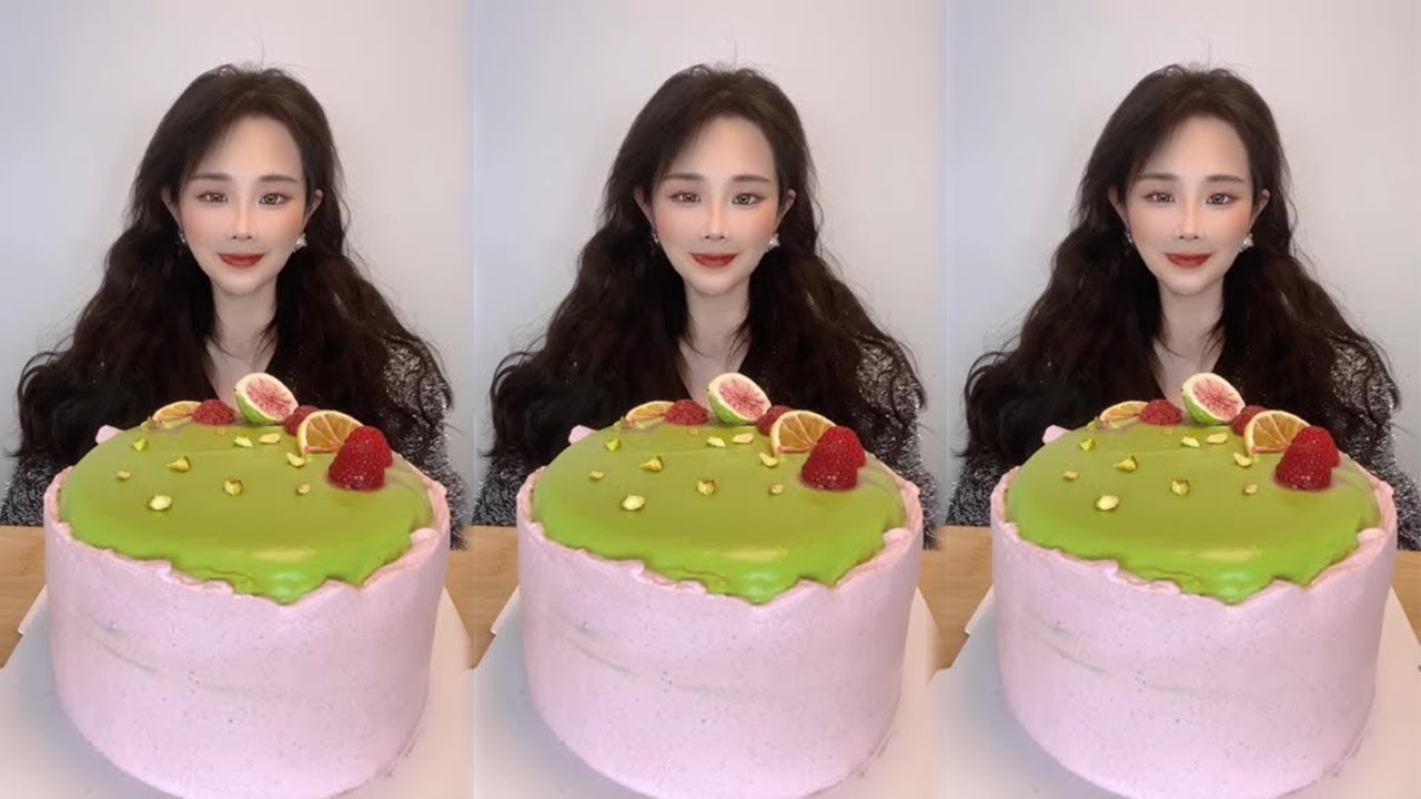 Asmr🍰Eating Pistachio Raspberry Layer Cake🍰 (Soft And Waxy Sound) 크림丨먹방 ...
