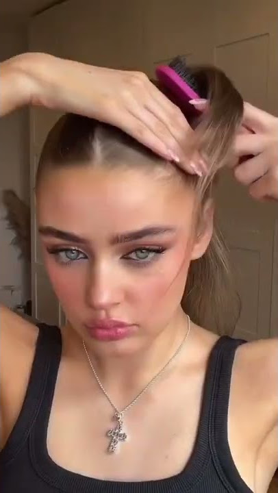 ✨ Middle part pony hair tutorial ✨ #hairtutorial