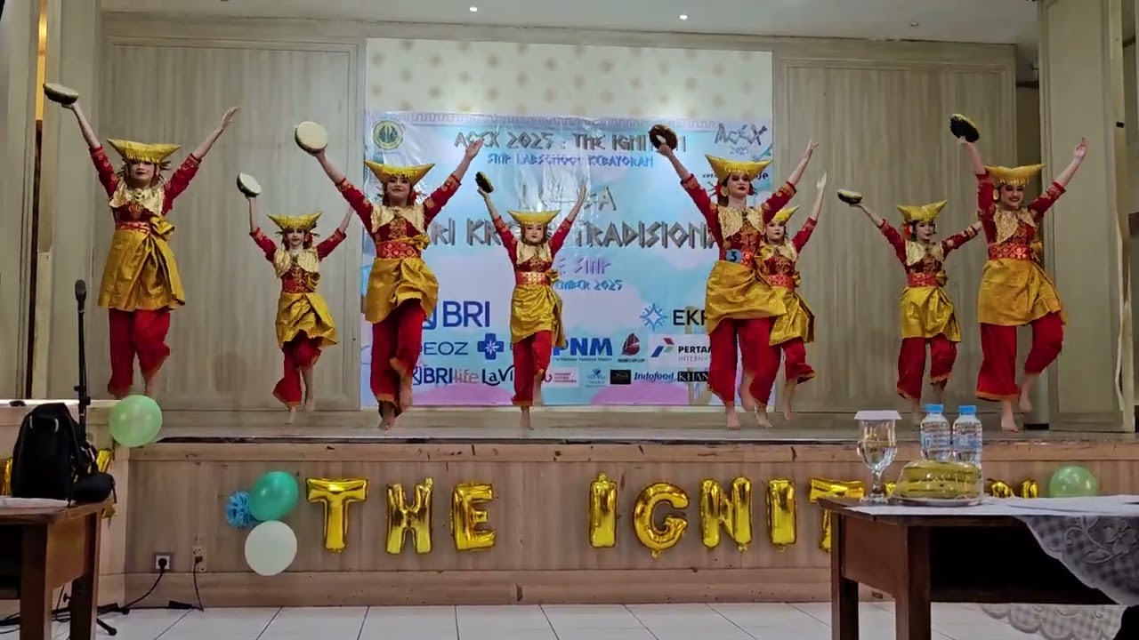 Juara 2 🥈Tari Indang Badendang - Acex 2025