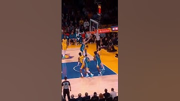 Steph Curry with “THE MAGIC HANDS” PASS DIVINCENZO IN GAME 4! #shorts #reels #viral #trending #fyp