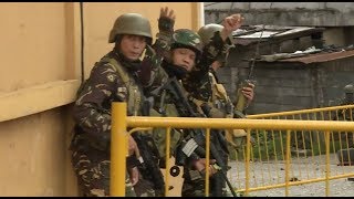 Philippine Army Continues Battle in Marawi with IS-allied Militants