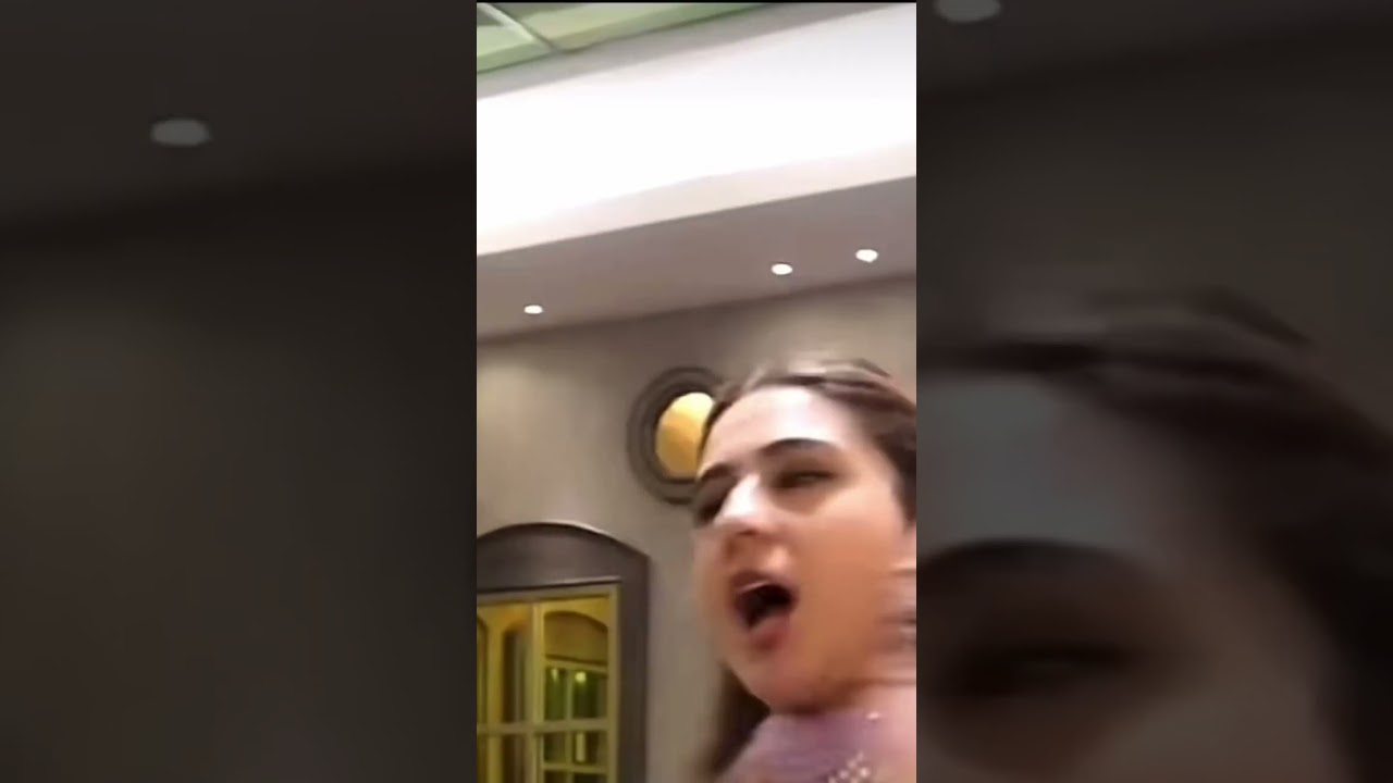 Sara ali khan is video viral 