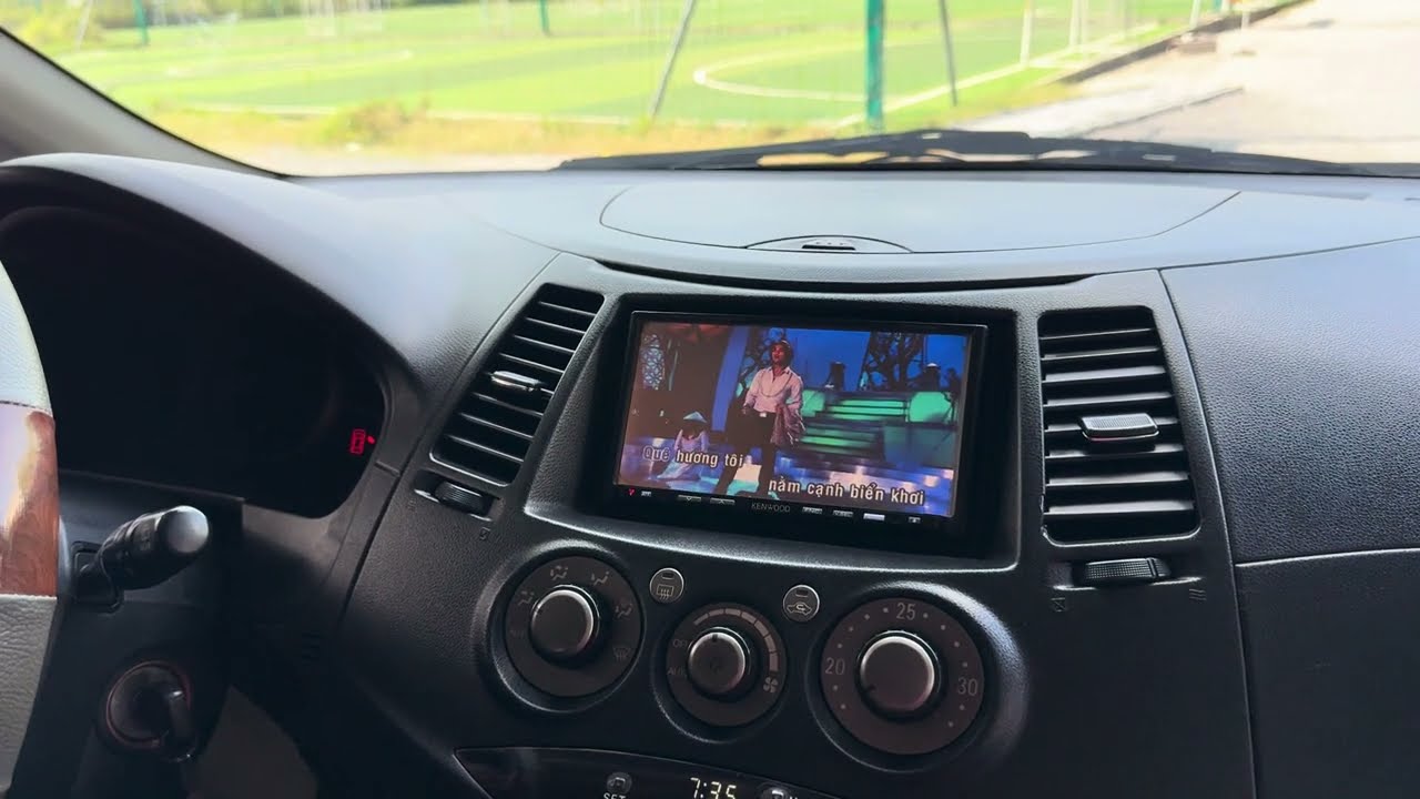 ✅ MITSUBISHI GRANDIS 2008