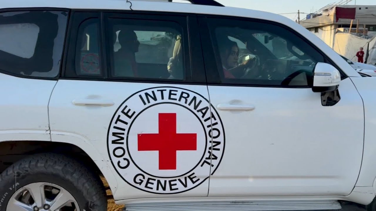 Israel hands over bodies of 30 Palestinians, Gaza hospital officials say