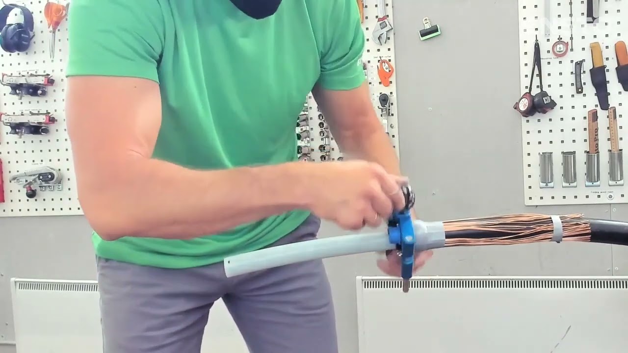 Montaż zimnokurczliwej głowicy SN - COT1.2423L