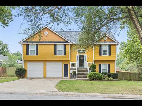 1001 Ash Street, Harrisonville, MO home video tour