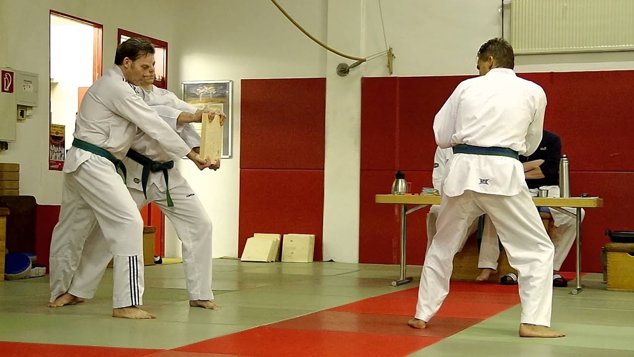 Axel Schlagowski, Bruchtest Yop Chagi (2014-12 Bremen 1860)