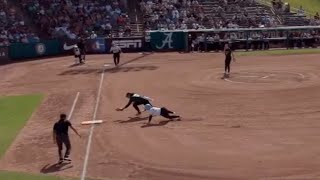 TORI. VIDALES. Double Play in the final inning of the AUSL Championship pres. by Sephora