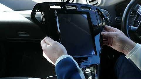 Ford Mondeo Mk4 Tesla Style Stereo 