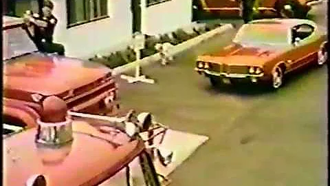 1972 Oldsmobile Cutlass Commercial