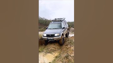 Suzuki Grand Vitara Off Road