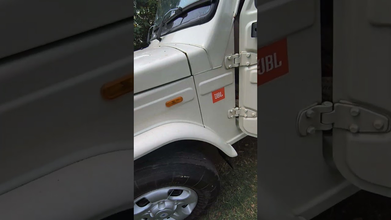 JBL 12 inch 1300 watt Bass tube