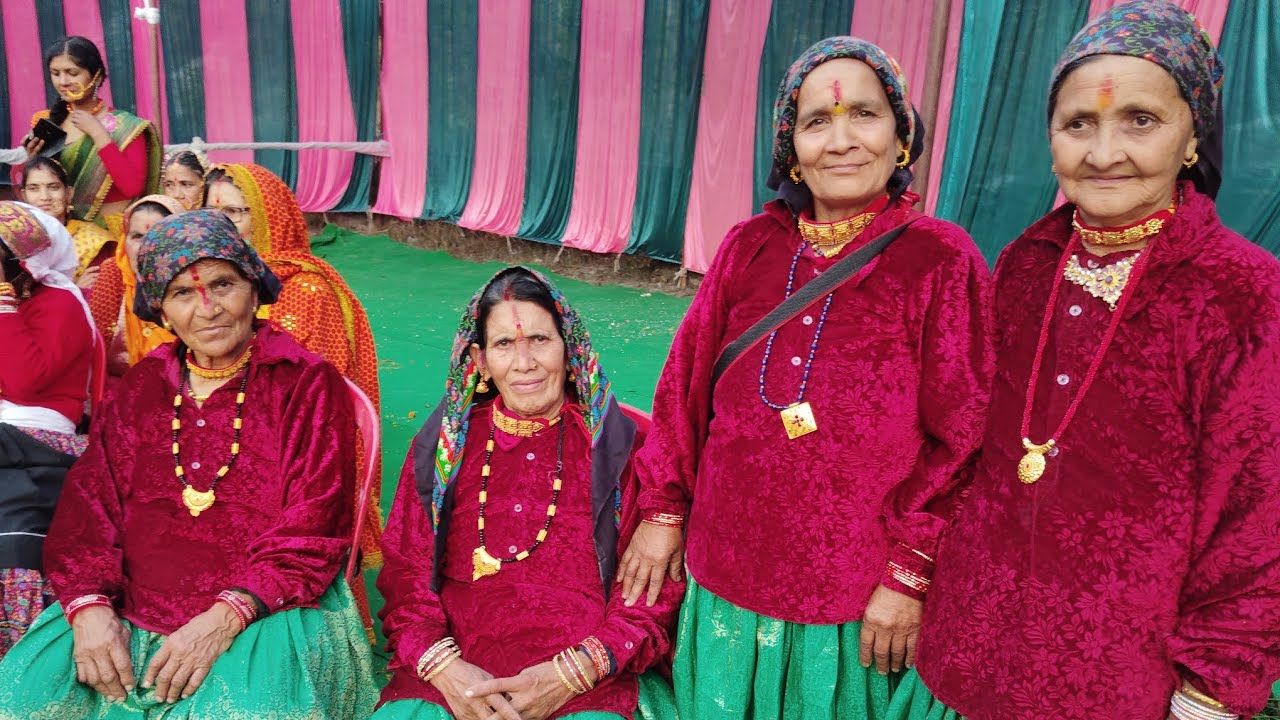 बासबगड महोत्सव में महीलाओं ने किया जबरदस्त प्रदर्शन ❤💐🙏