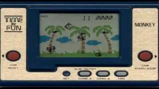 Arnie & Avgn Play Tiger Electronic Games