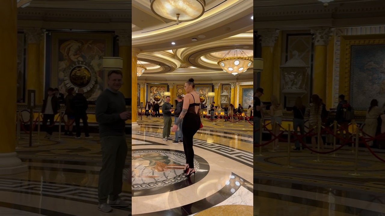 Las Vegas Hotel Walking Tour 2025 | Best Strip Views & Hidden Gems Revealed!