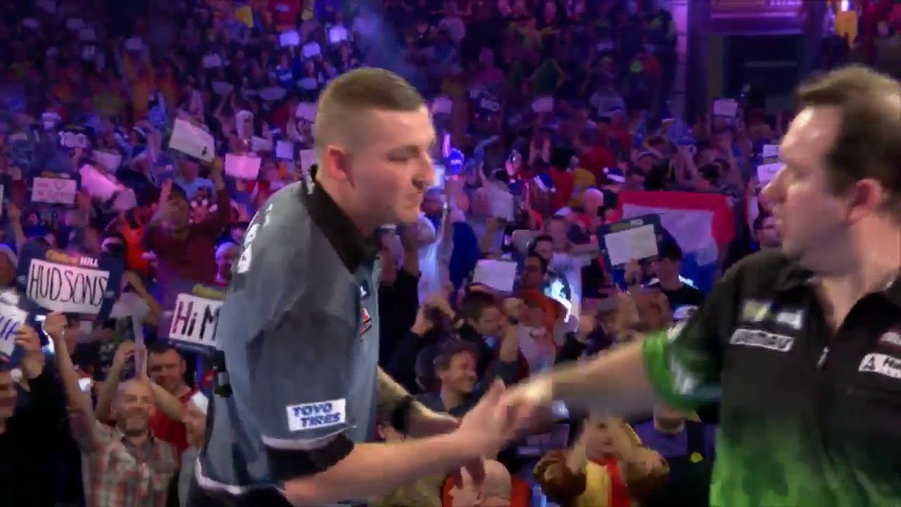 DOUBLE-DOUBLE FINISH! Aspinall's incredible finish to reach Semi-Finals