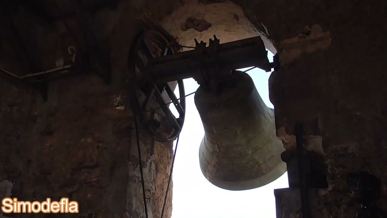 Marruci di Pizzoli (AQ),campane della chiesa di San Lorenzo