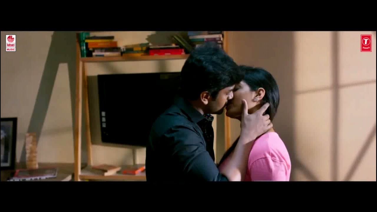 Samyuktha Menon Kiss and Hot scenes