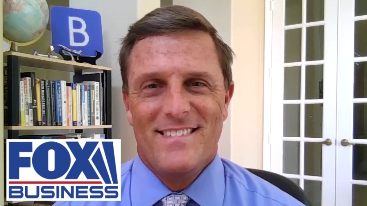 Higher rates bring stock valuations 'back to earth': Bankrate chief financial analyst